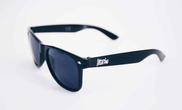 Ingenting // Solbriller // Gje faen i det